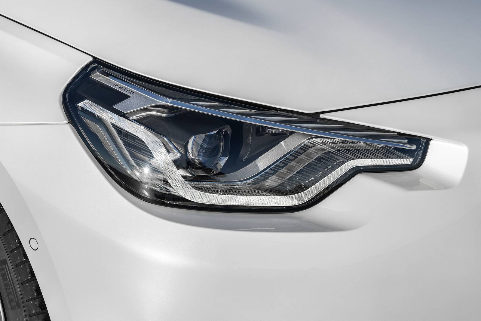 2021 BMW 2 Series exterior EDETAIL