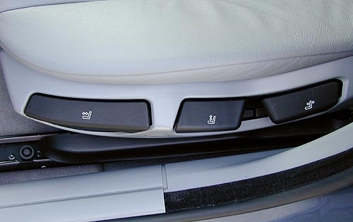 2001 BMW 3 Series interior DETAIL