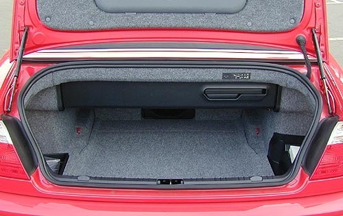 2003 BMW 3 Series interior CARGO