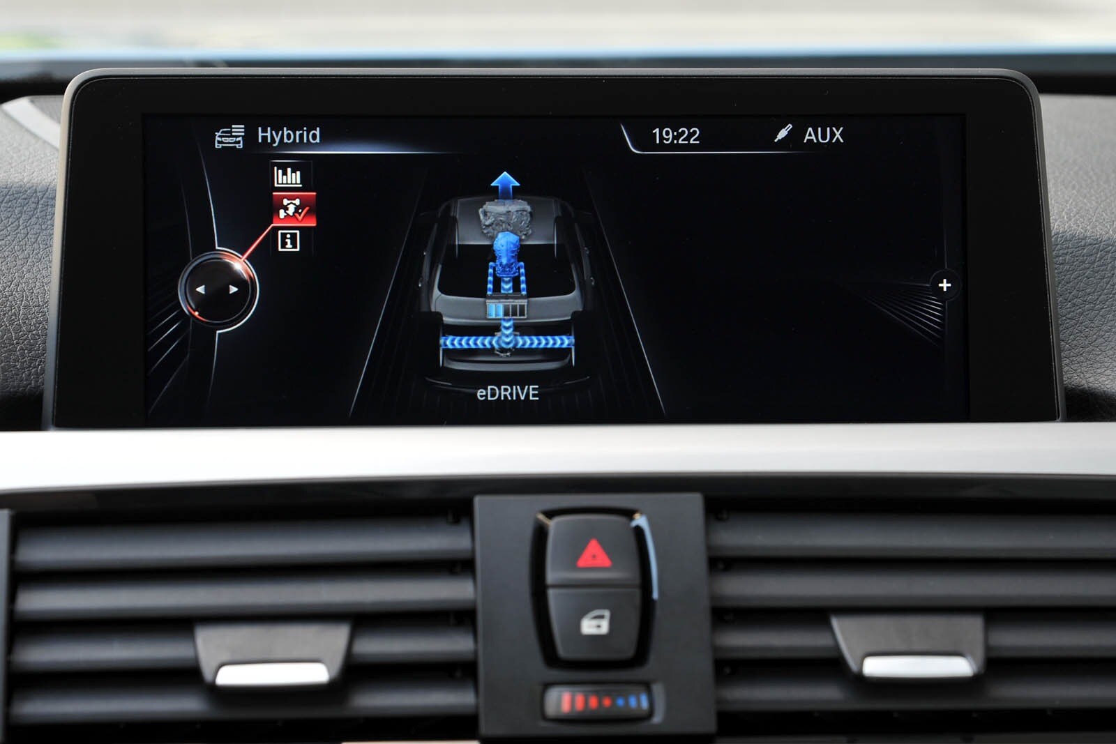 2014 BMW 3 Series interior CC