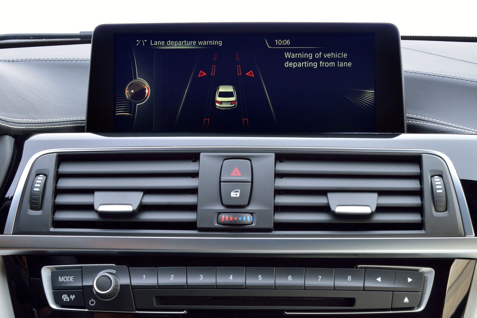 2016 BMW 3 Series interior CC