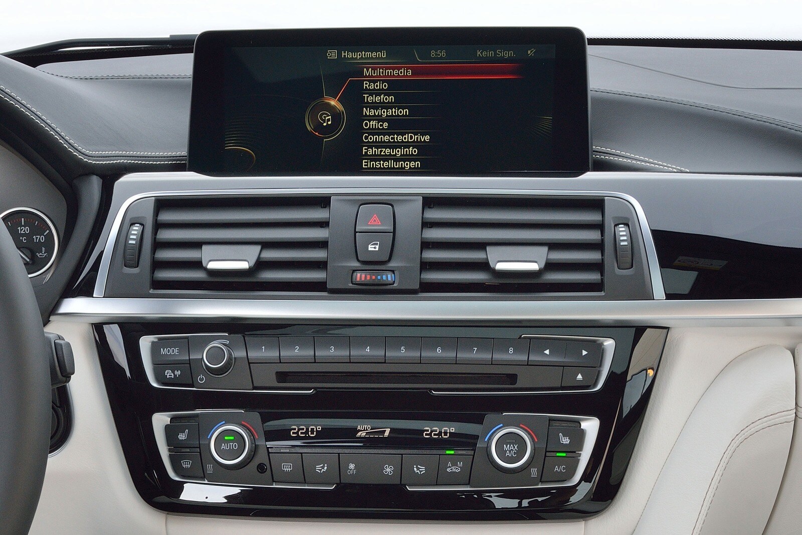 2016 BMW 3 Series interior CC