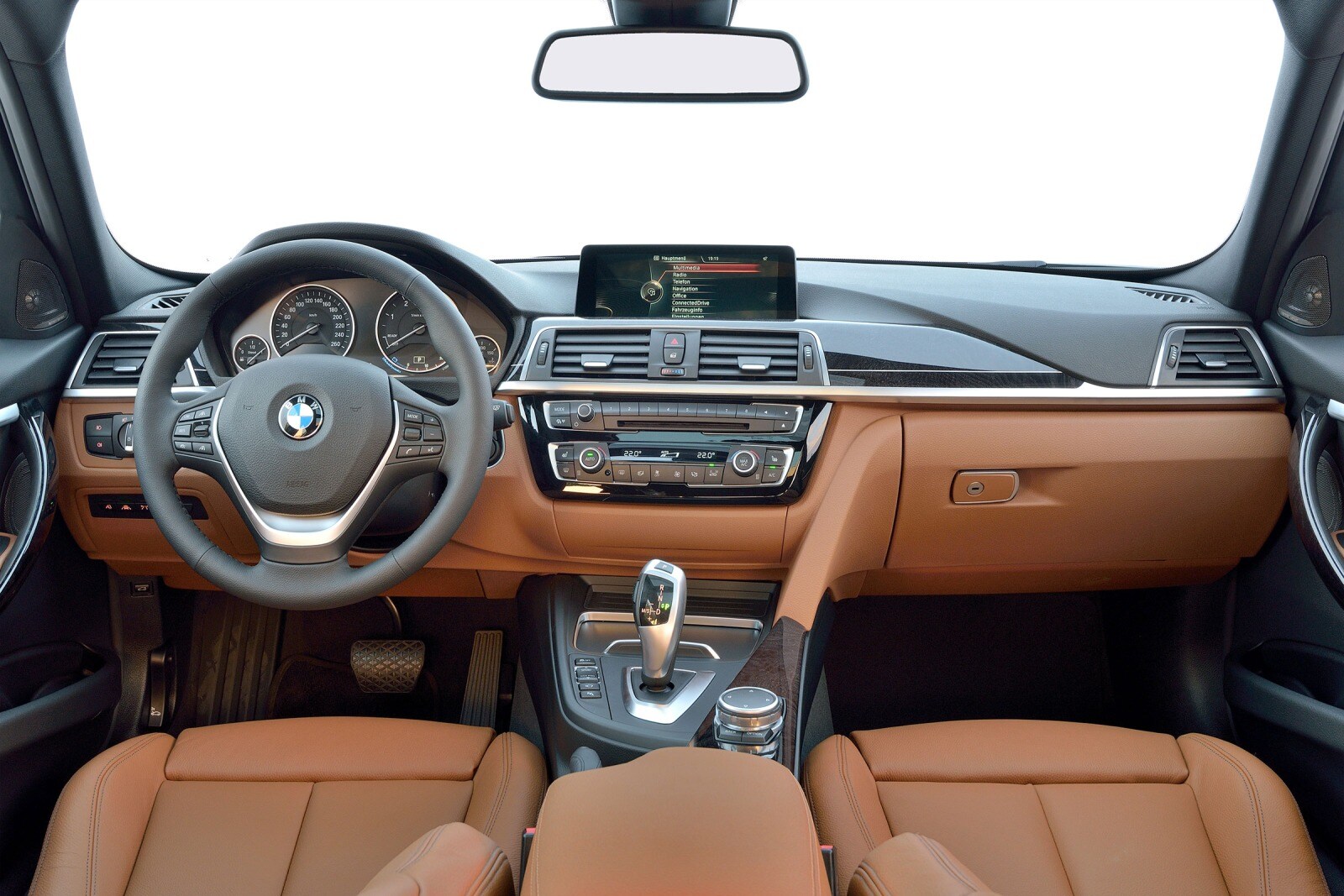 2017 BMW 3 Series interior D