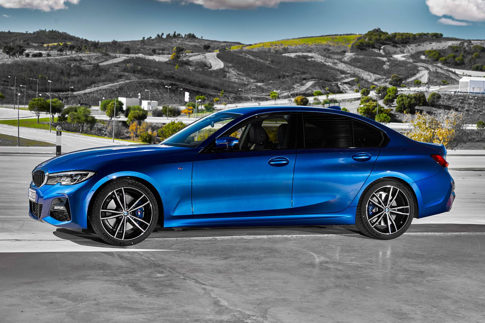 2020 BMW 3 Series 330i Sedan Profile. M Sport Package Shown.