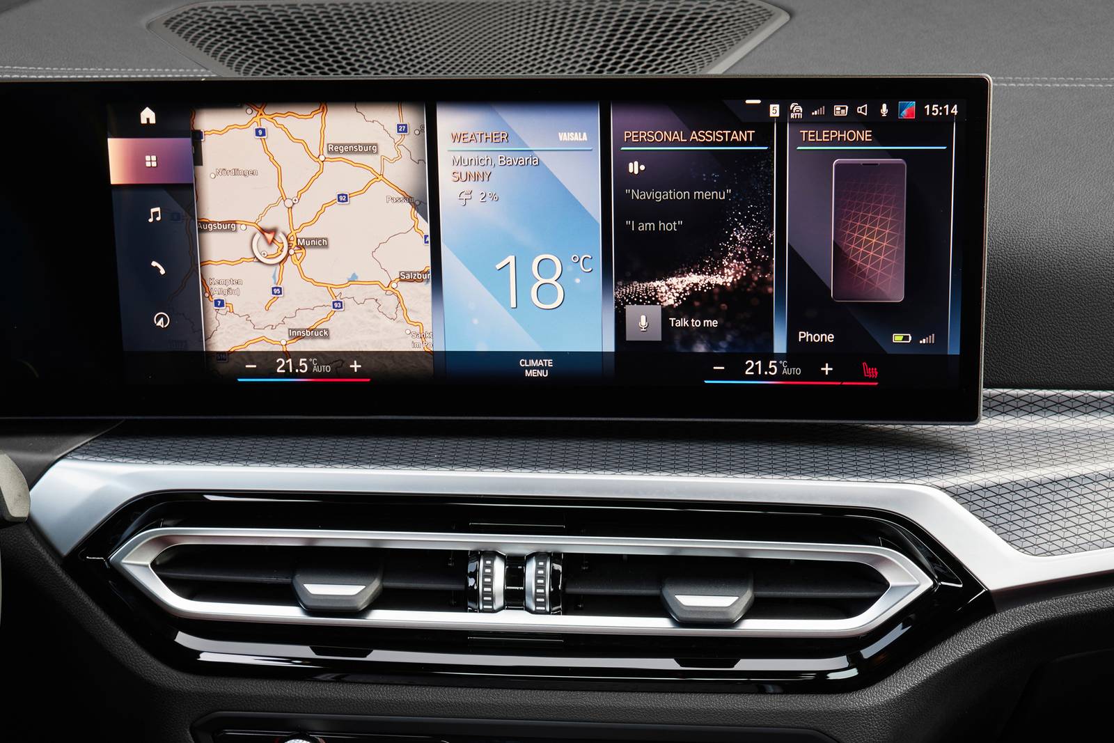 2022 BMW 3 Series interior CC