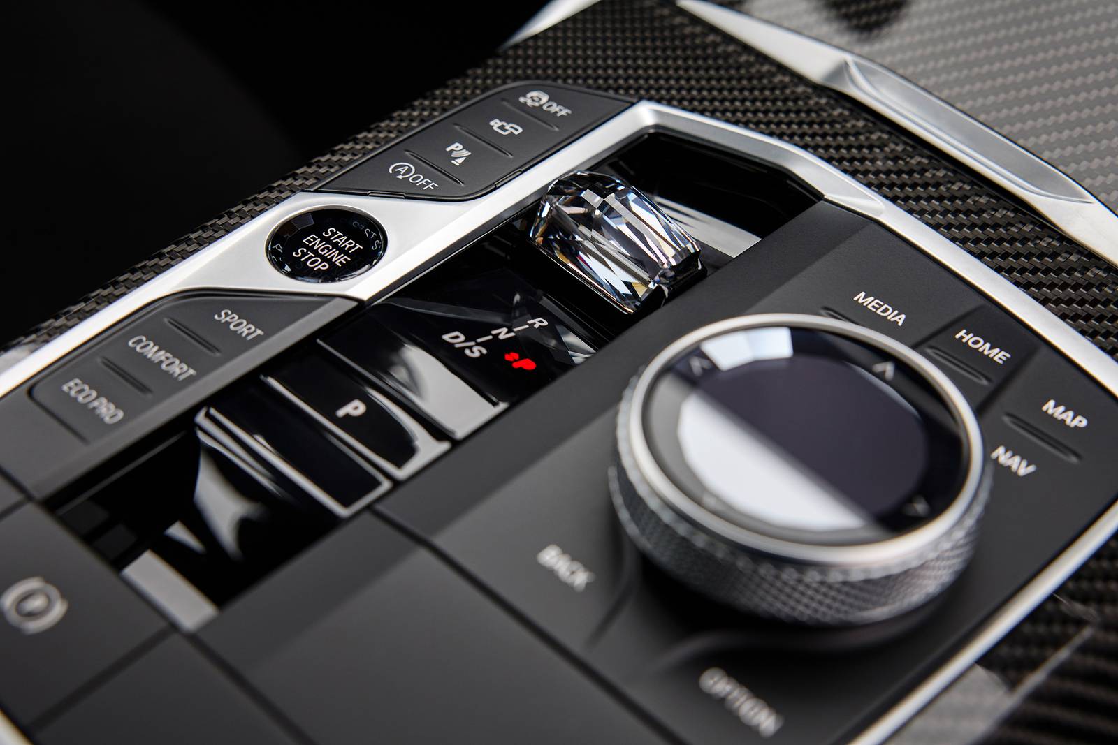 2025 BMW 3 Series interior AUXCTRL