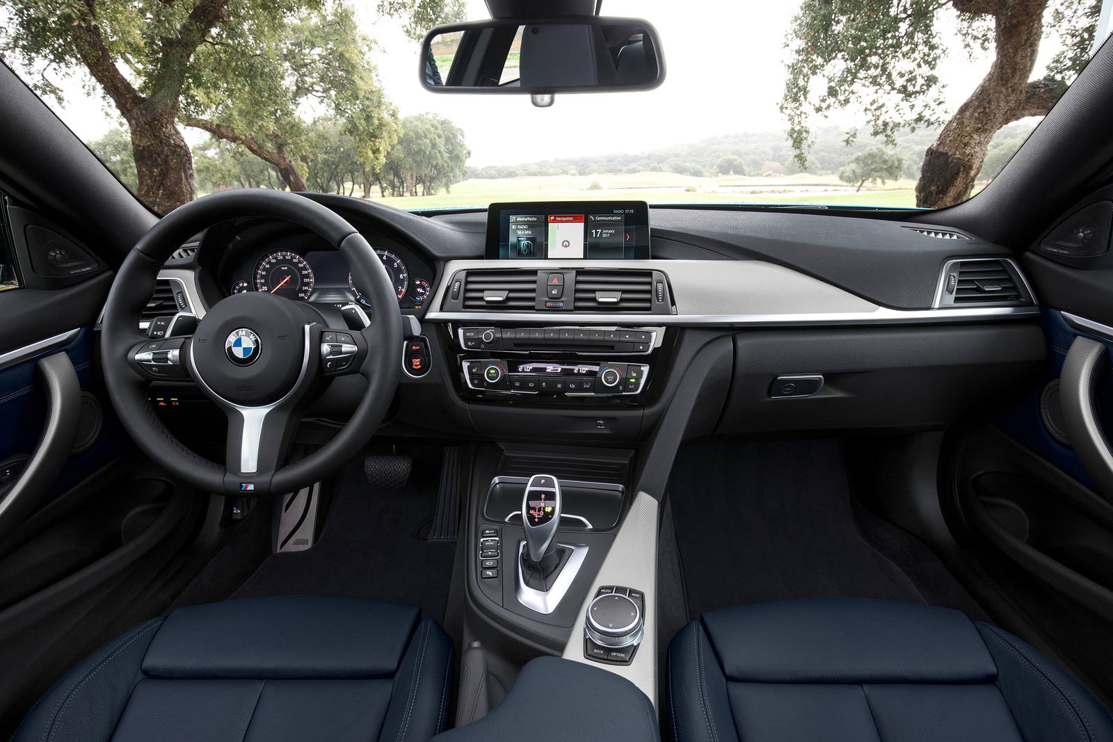 2018 BMW 4 Series interior D