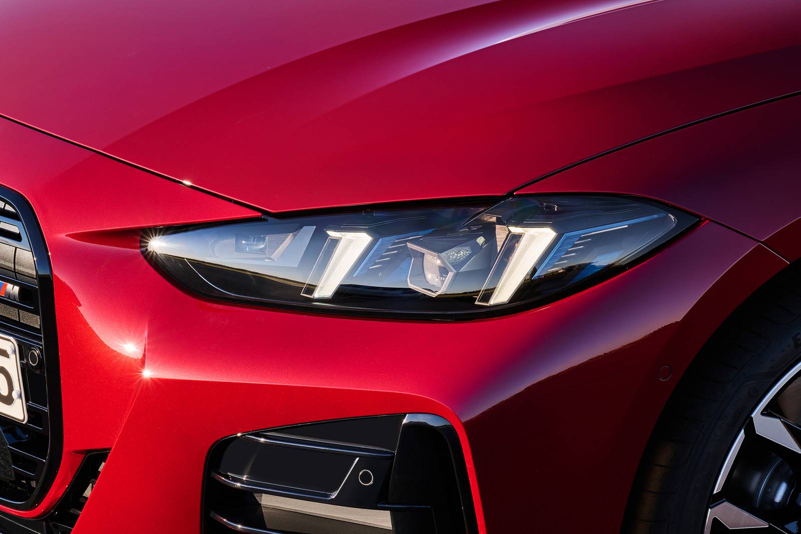2025 BMW 4 Series exterior EDETAIL