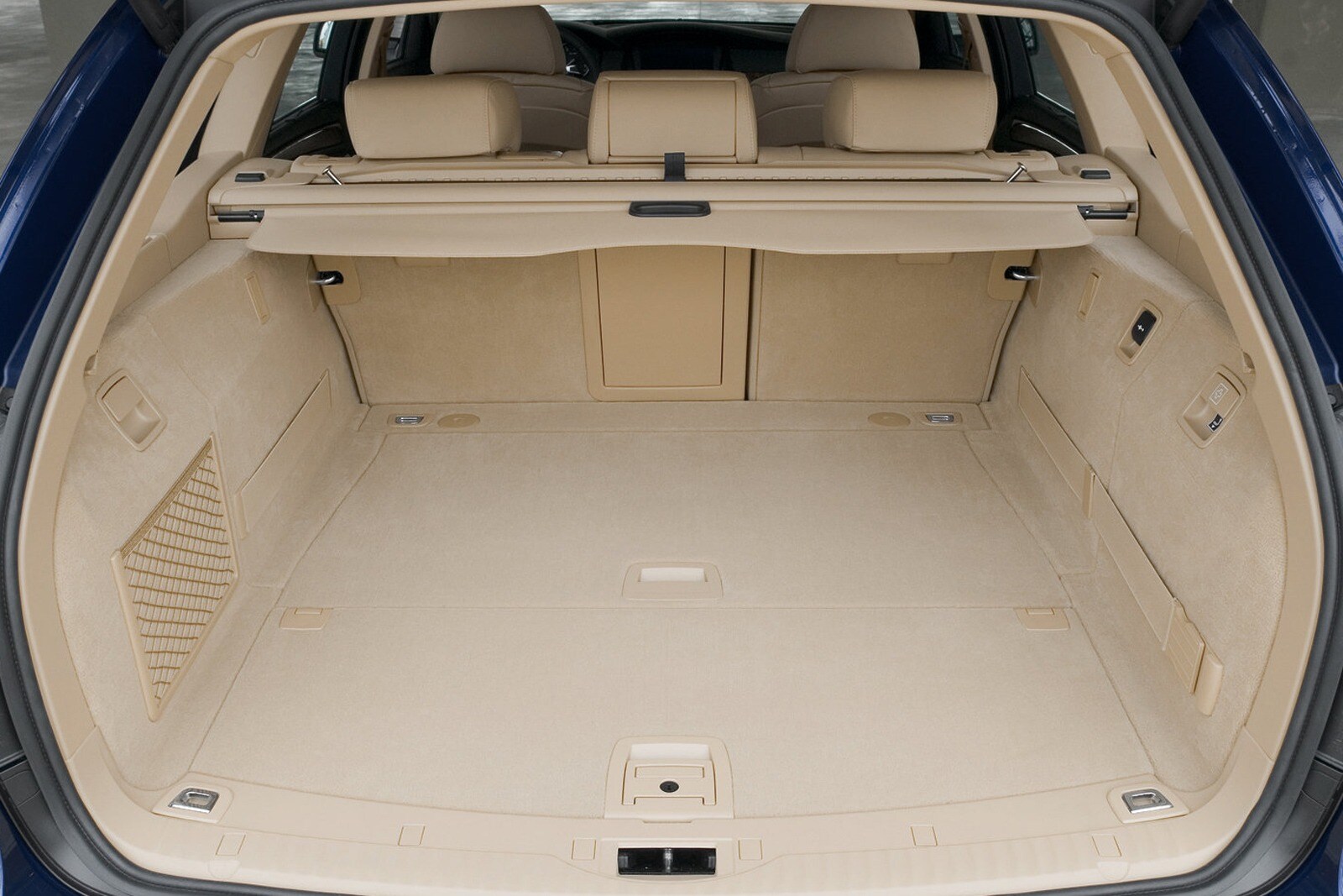 2009 BMW 5 Series interior CARGO