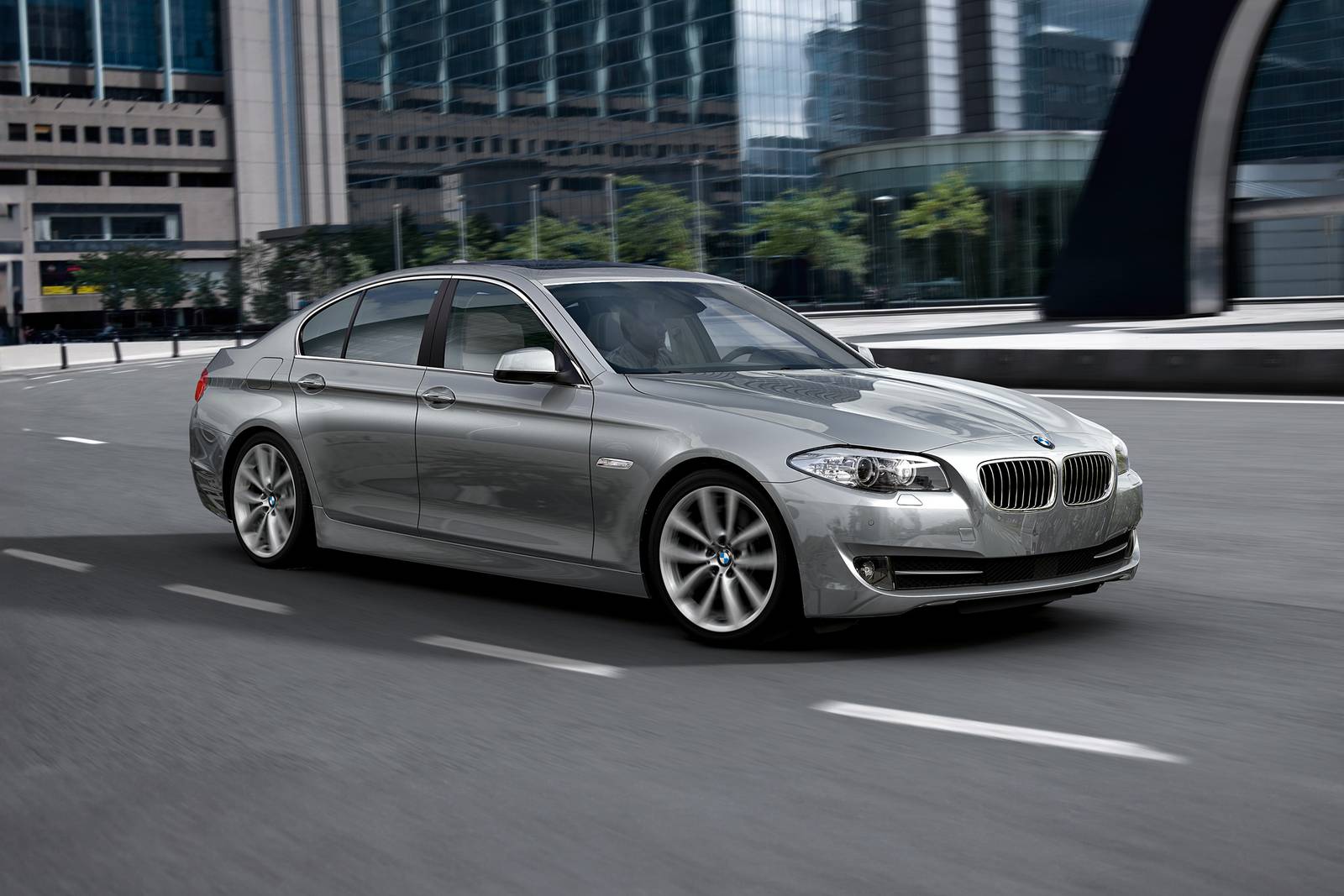 2011 BMW 5 Series 550i Sedan Exterior