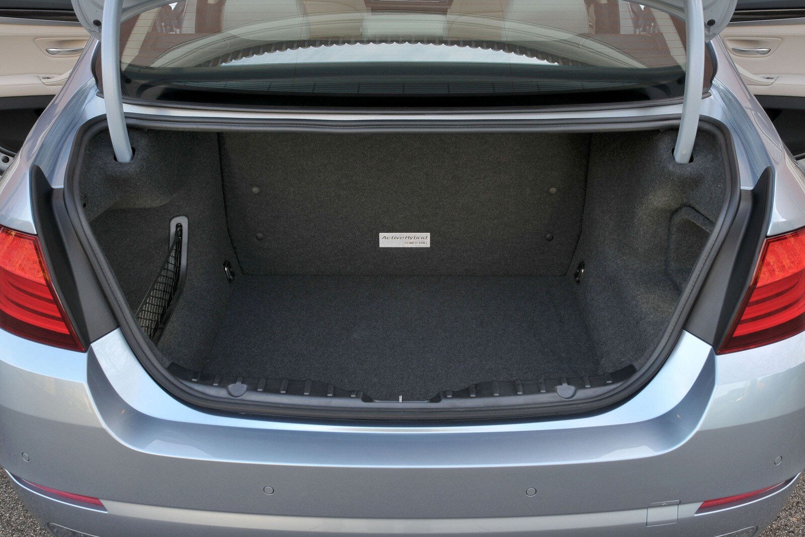2013 BMW 5 Series interior CARGO