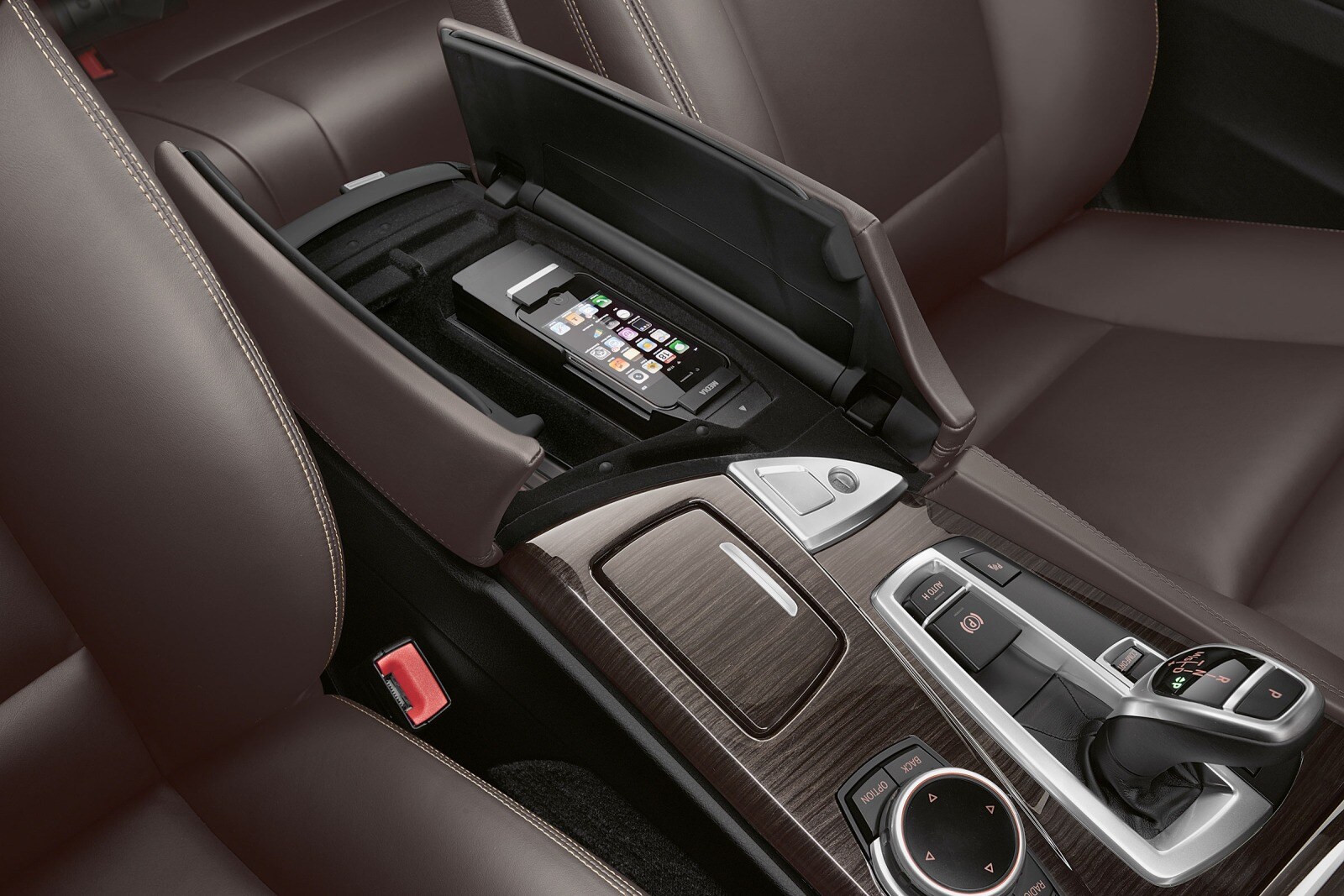 2014 BMW 5 Series interior DETAIL