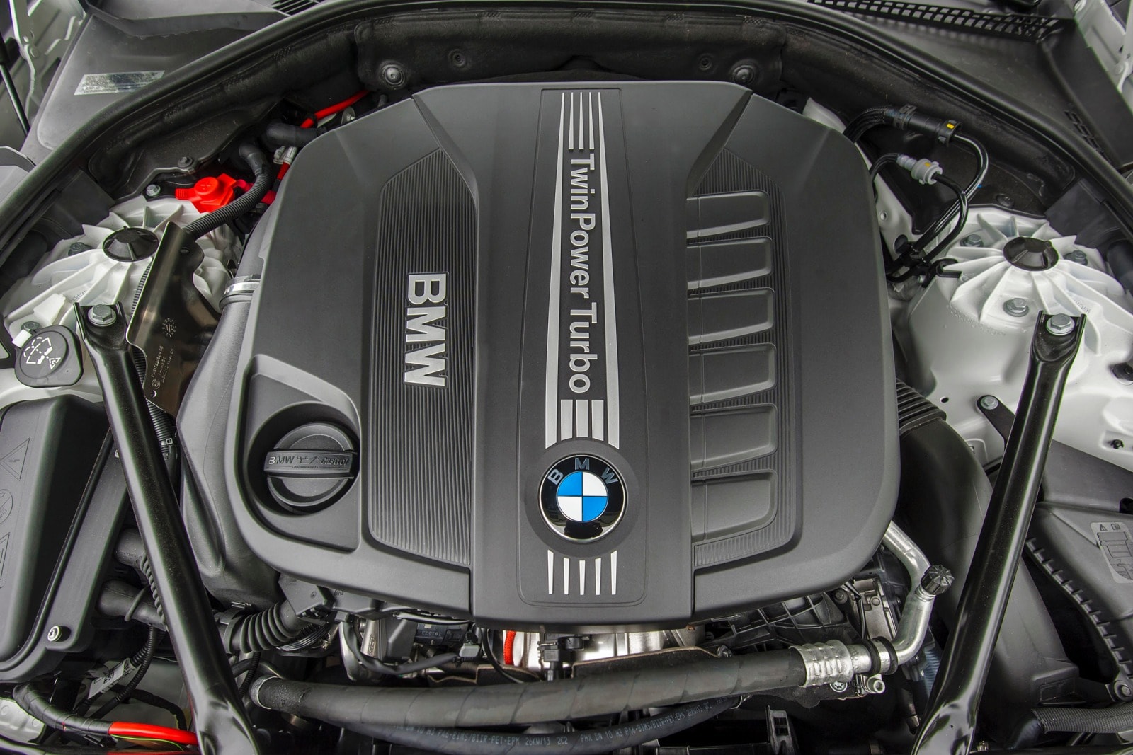 2016 BMW 5 Series exterior E