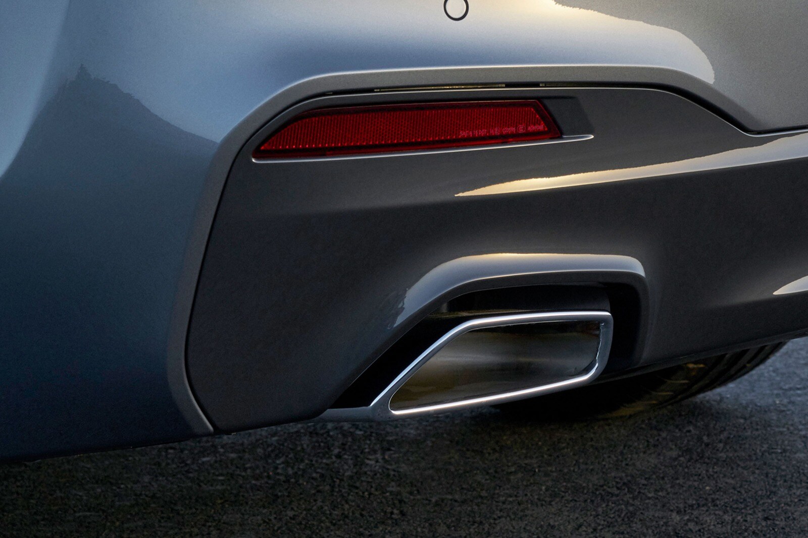 2017 BMW 5 Series exterior EDETAIL