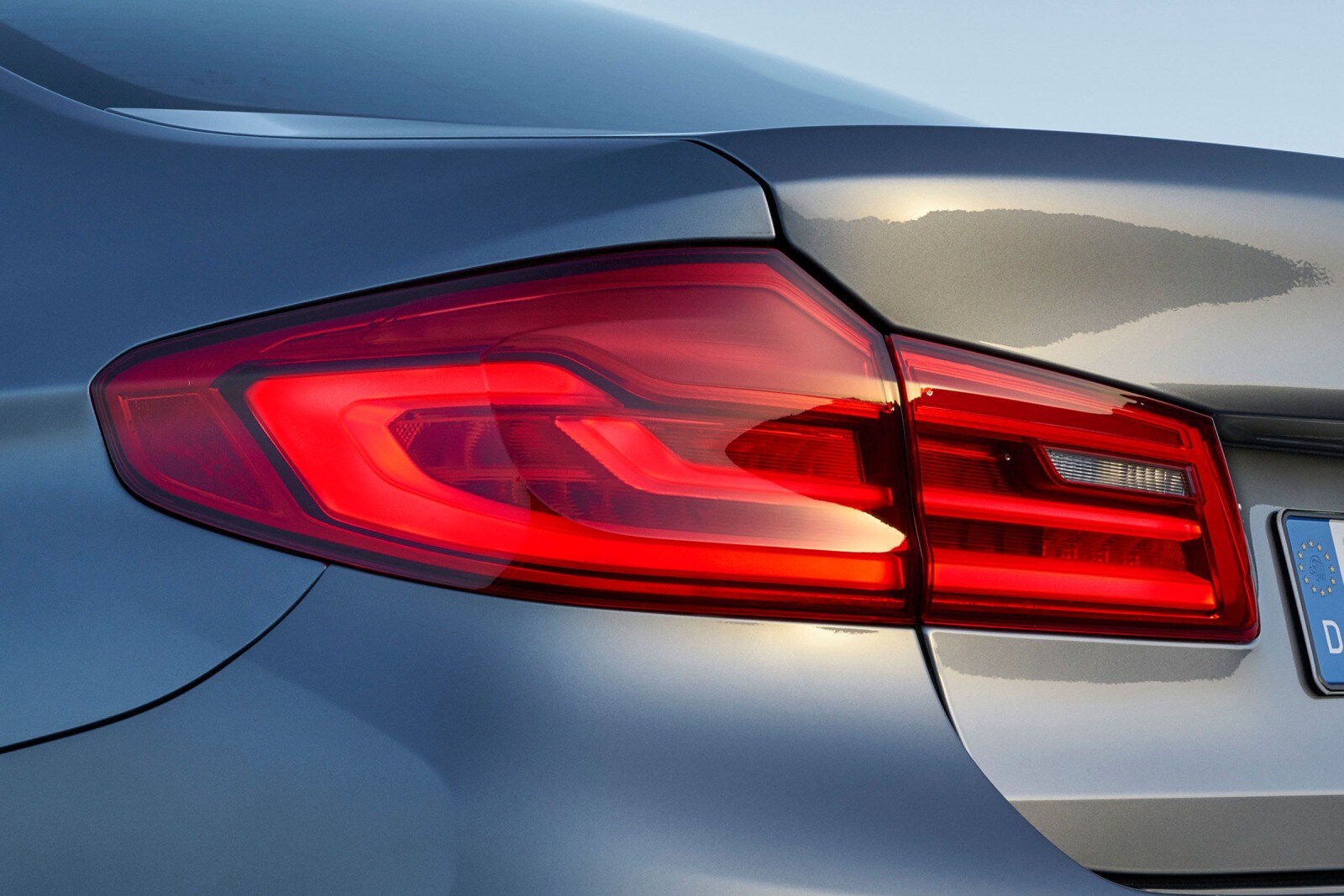 2017 BMW 5 Series exterior EDETAIL