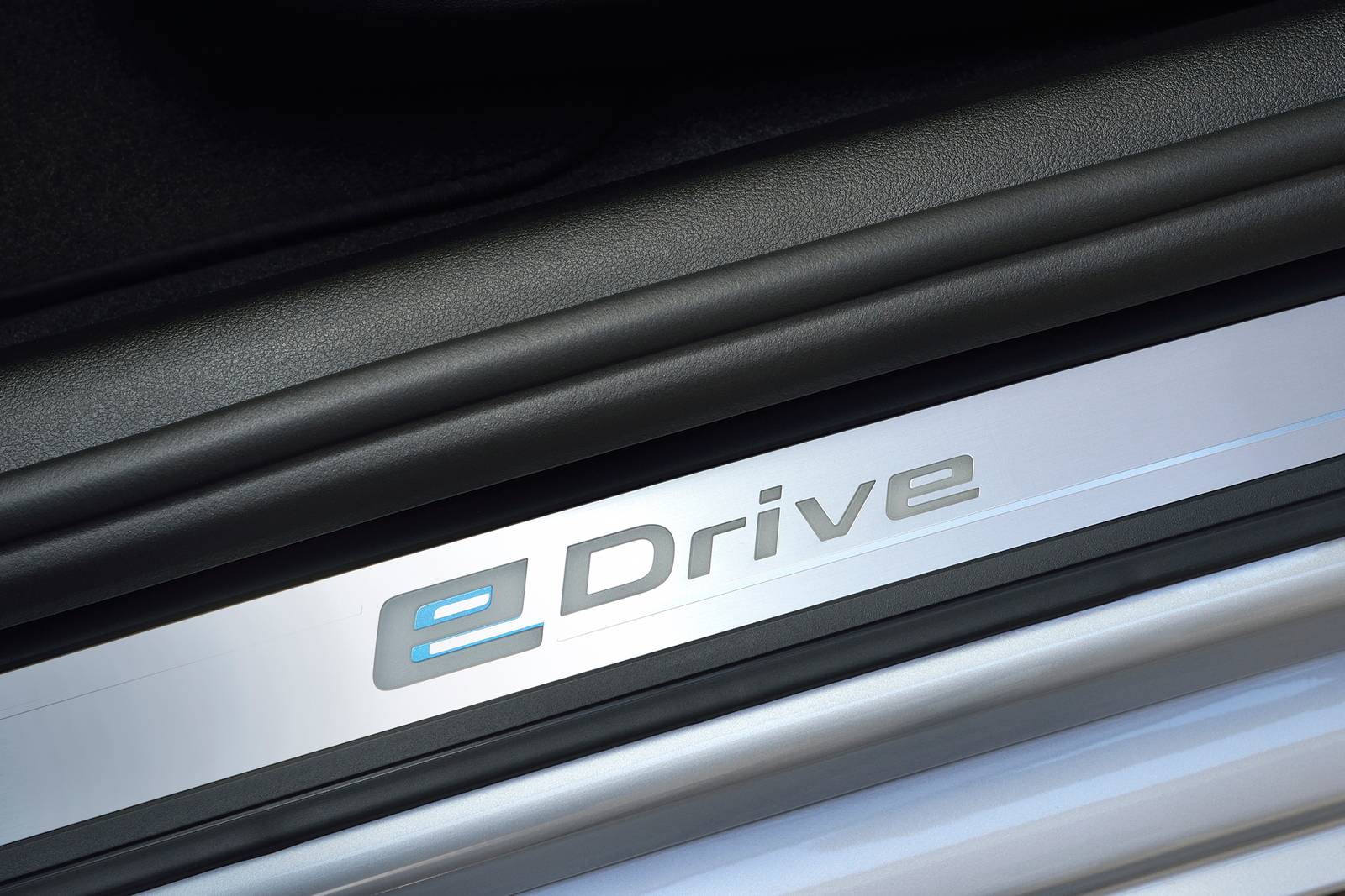 2018 BMW 5 Series interior DETAIL