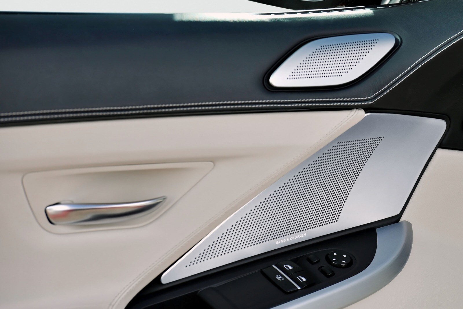 2013 BMW 6 Series interior DETAIL