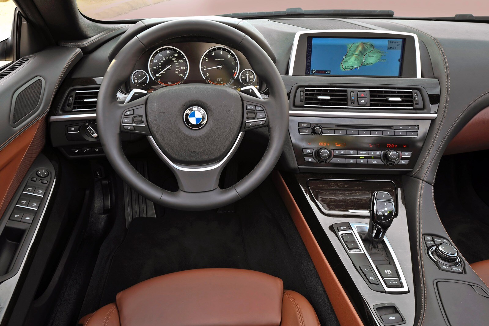 2014 BMW 6 Series interior D