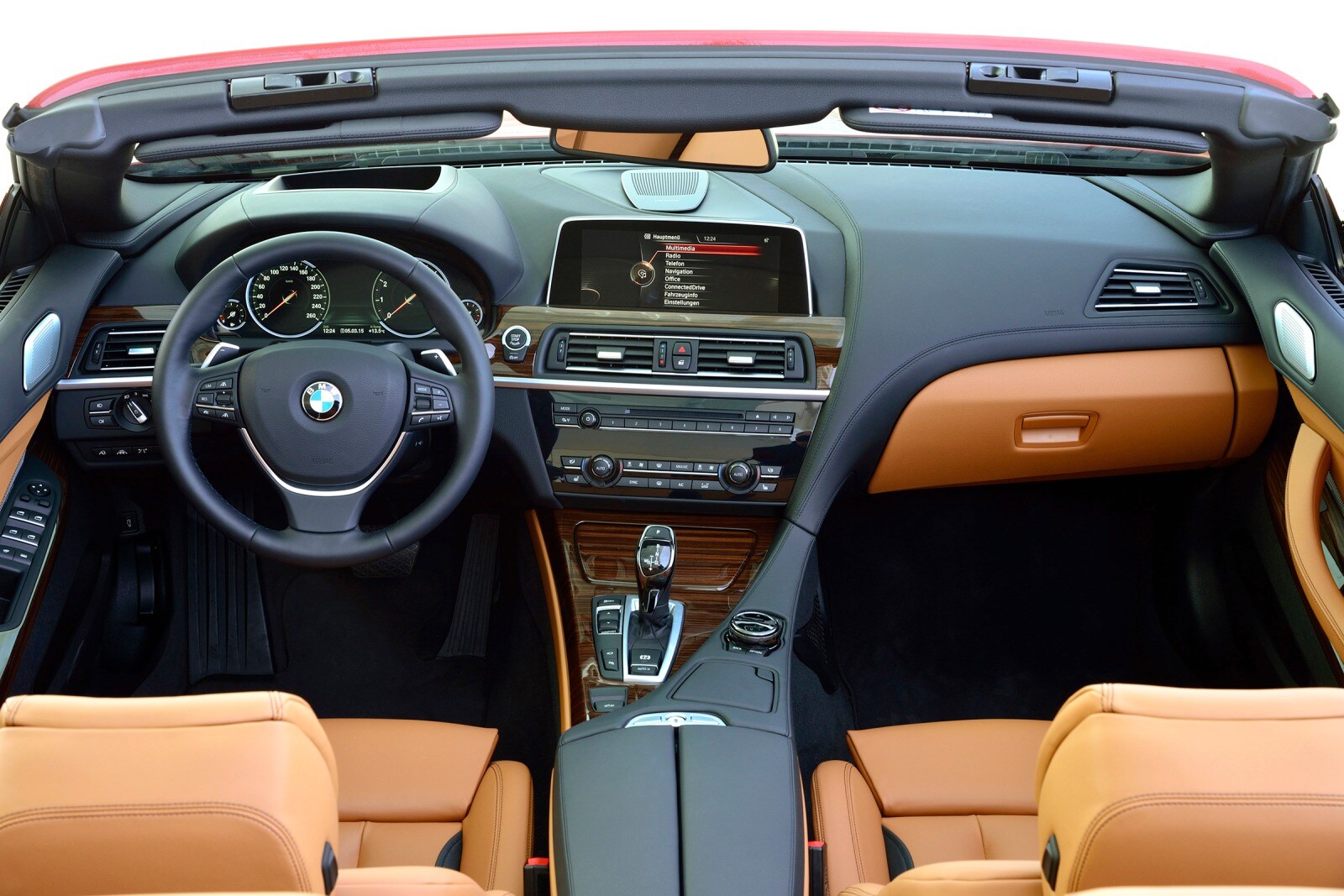 2019 BMW 6 Series interior D