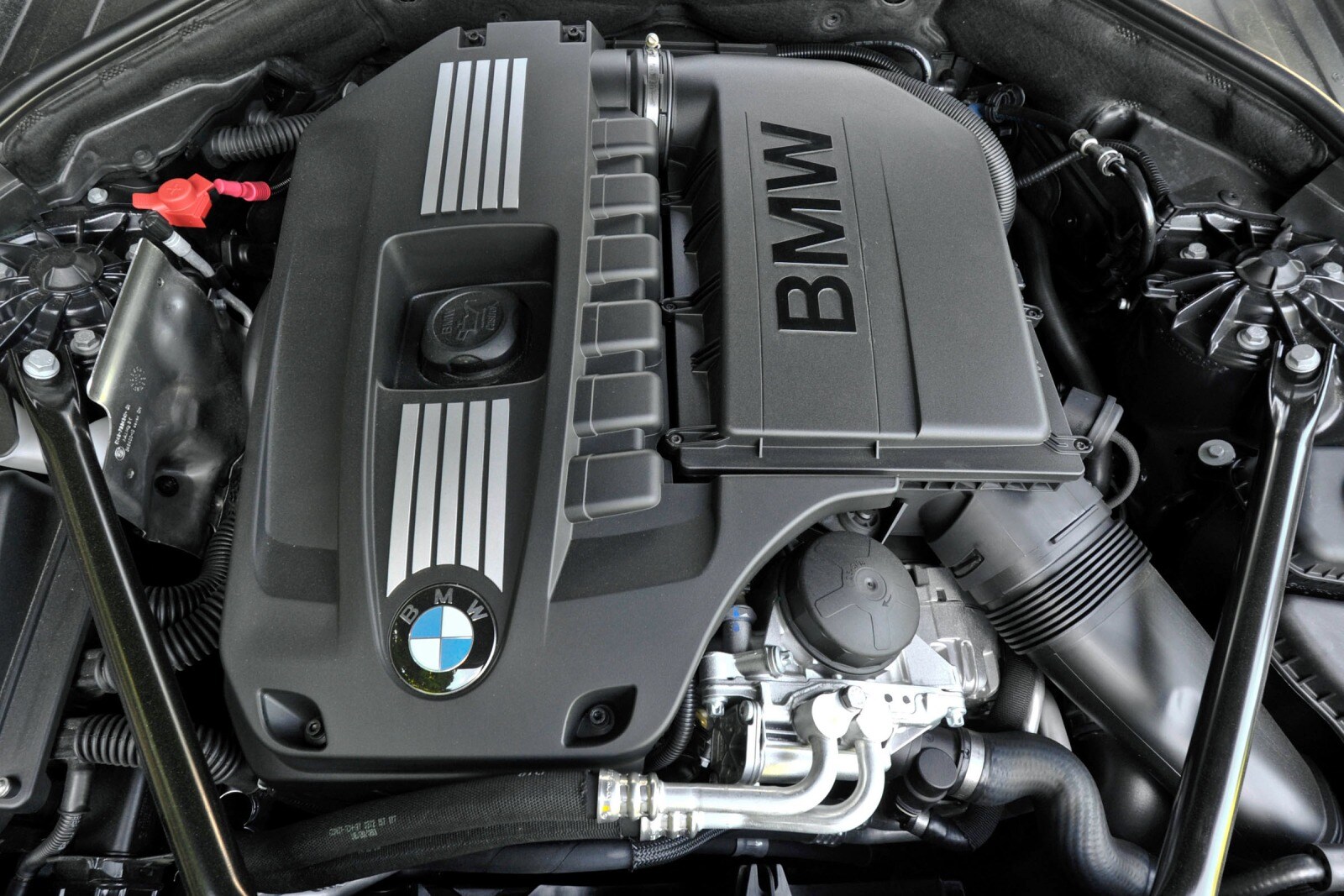 2012 BMW 7 Series exterior E