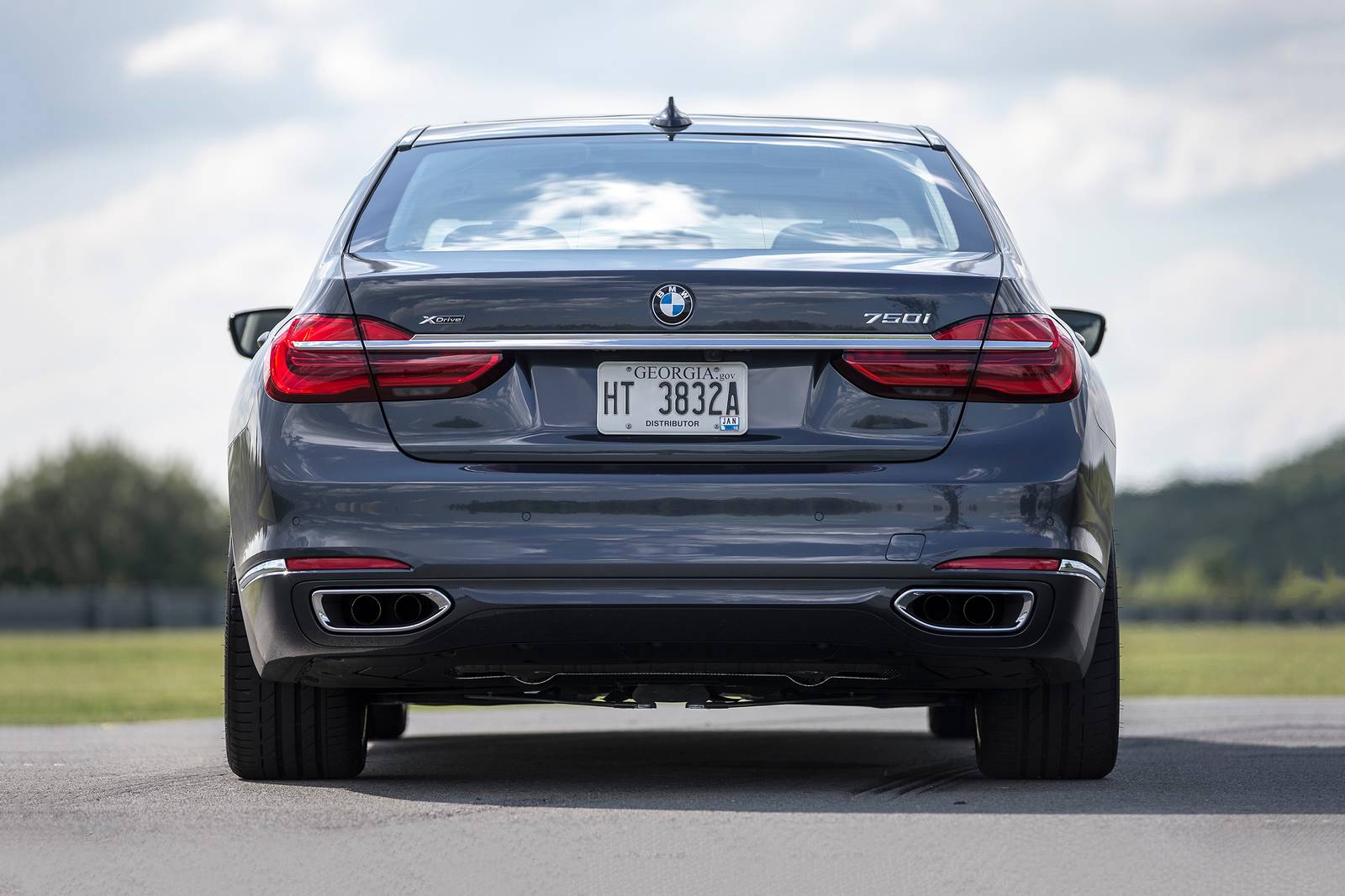 BMW 7 Series 750i xDrive Sedan Exterior Shown
