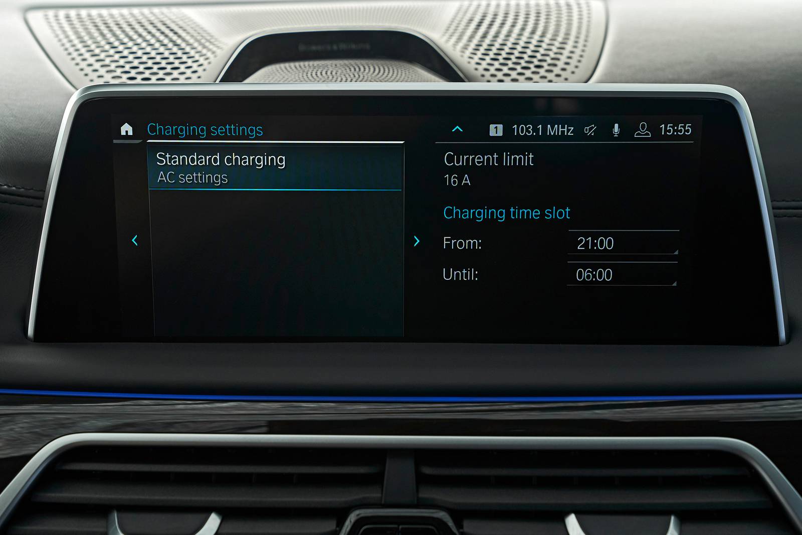 2020 BMW 7 Series interior CC