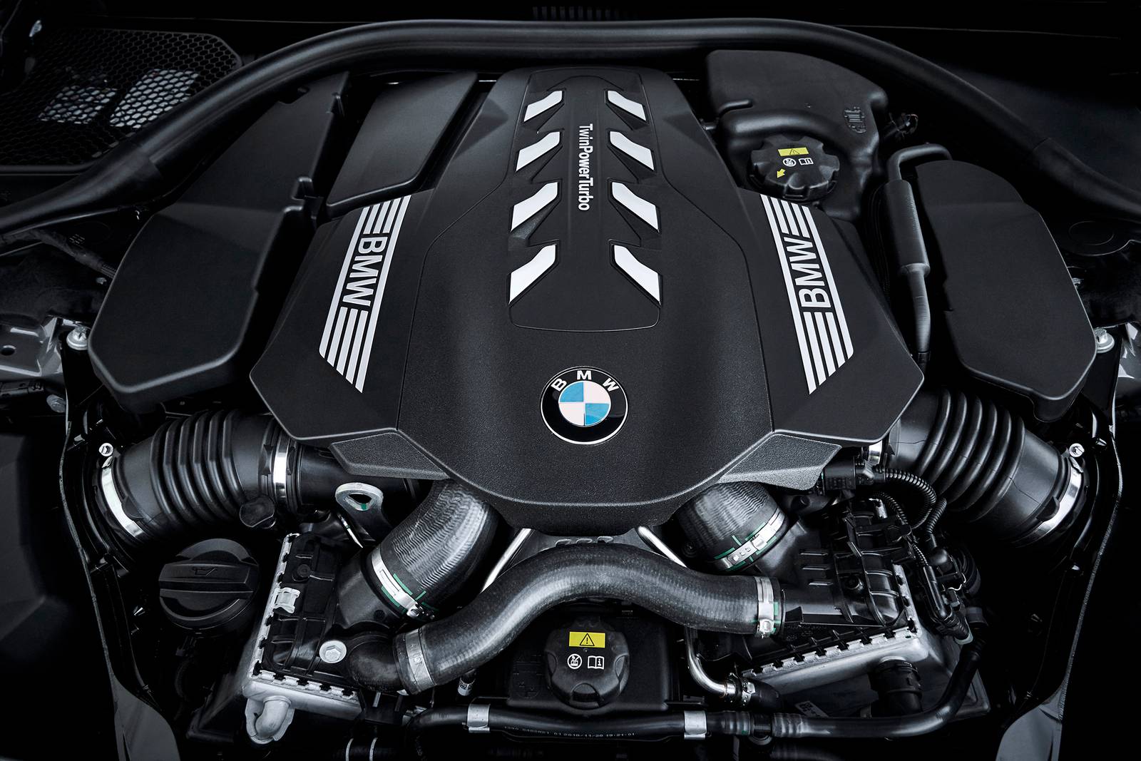 2021 BMW 7 Series exterior E