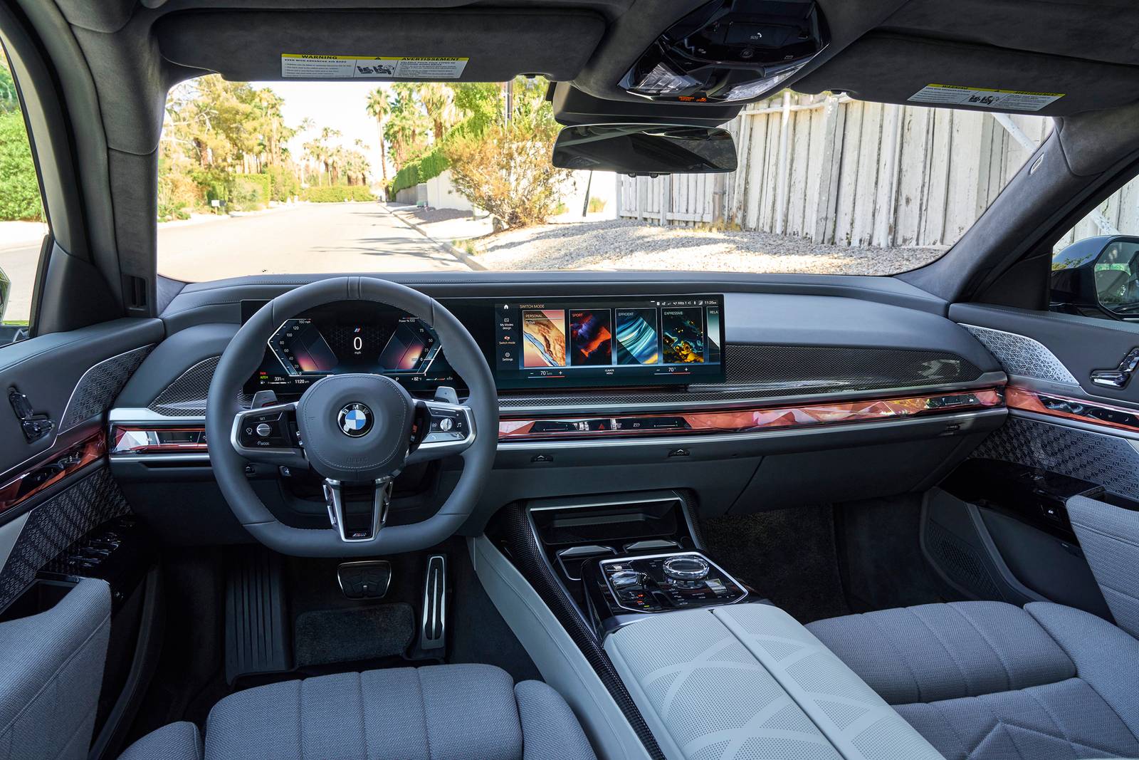 2024 BMW 7 Series interior D