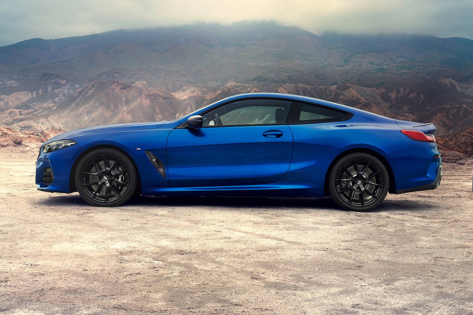 2022 BMW 8 Series exterior S