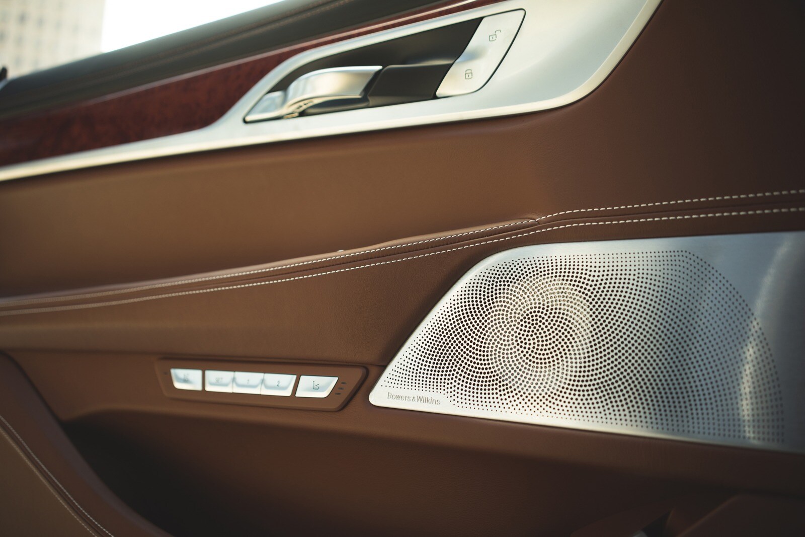 2017 BMW ALPINA B7 interior DETAIL