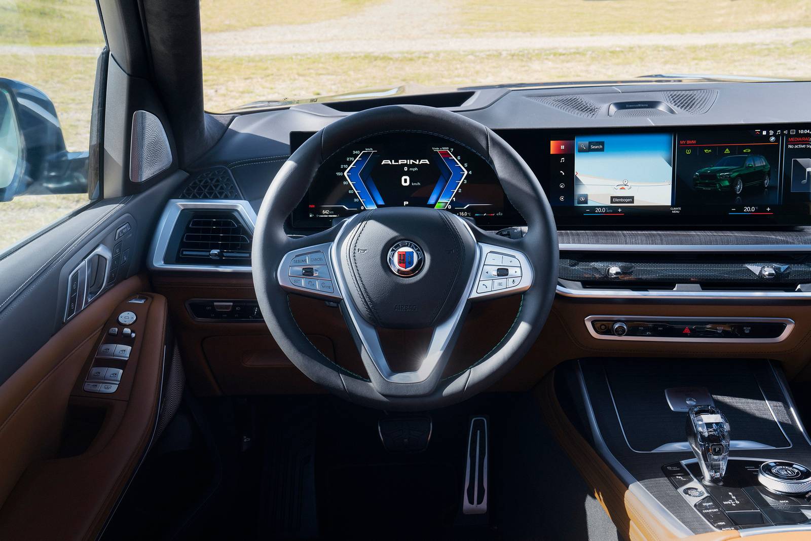 2023 BMW ALPINA XB7 interior SWD