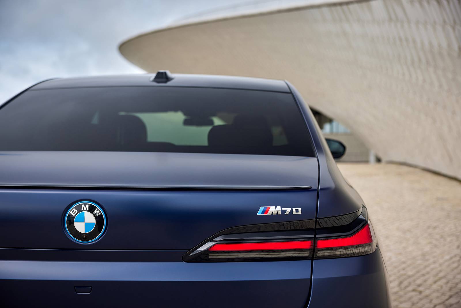 2024 Bmw I7 exterior RBDG