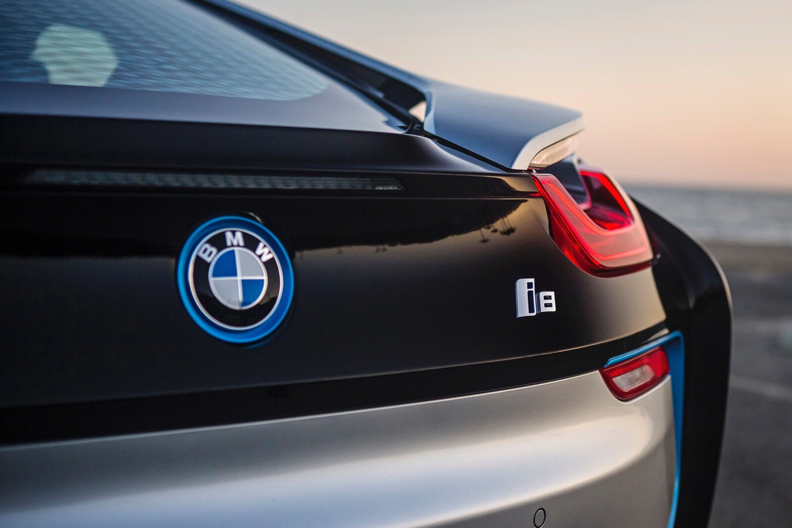 2014 BMW i8 exterior RBDG