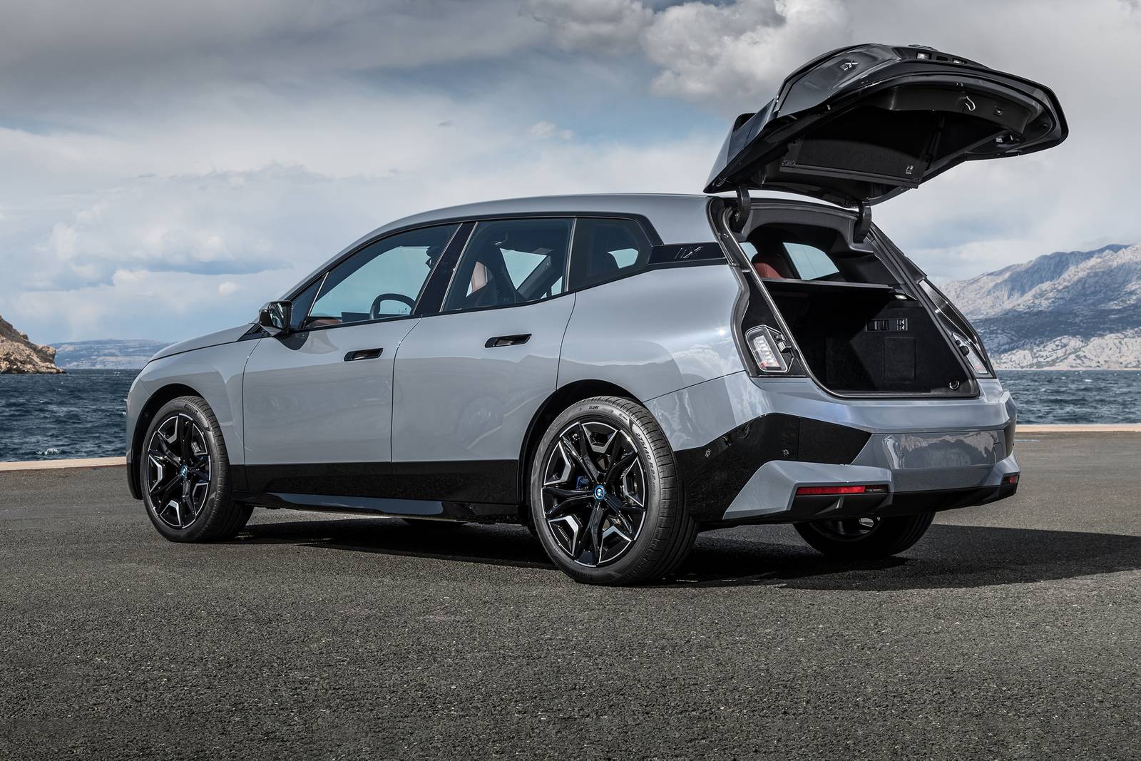 2023 Bmw Ix exterior F