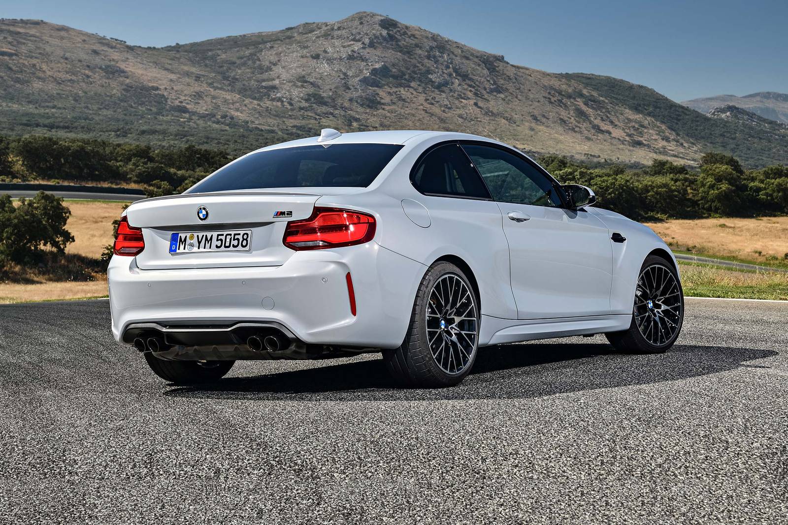 2019 Bmw M2