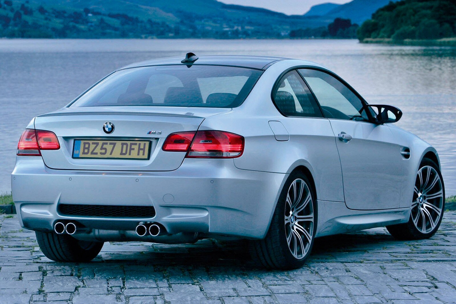 2010 BMW M3
