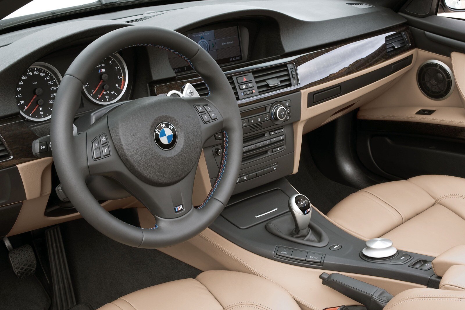 2012 BMW M3 interior D