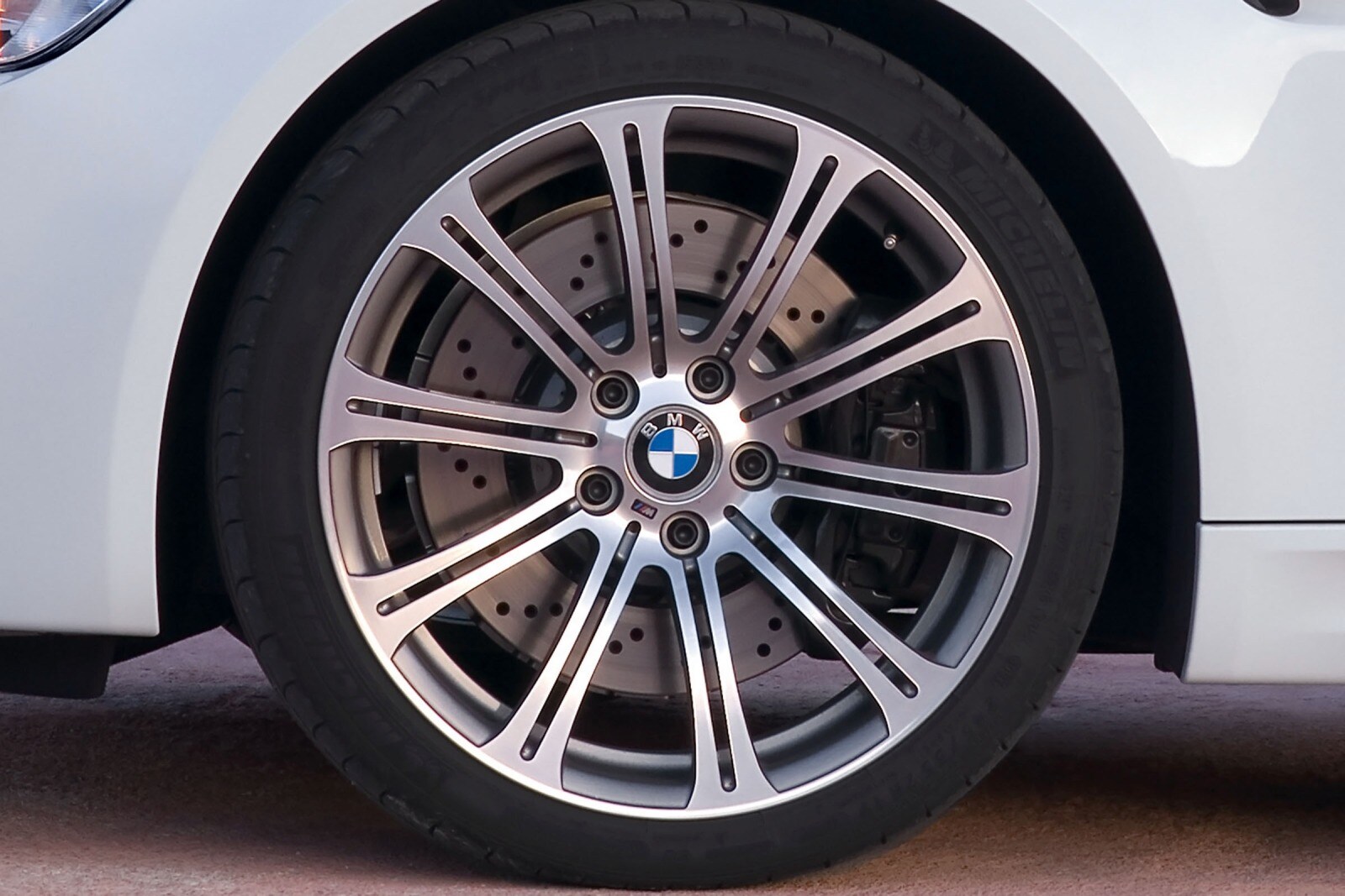 2012 BMW M3 — OEM photo 4