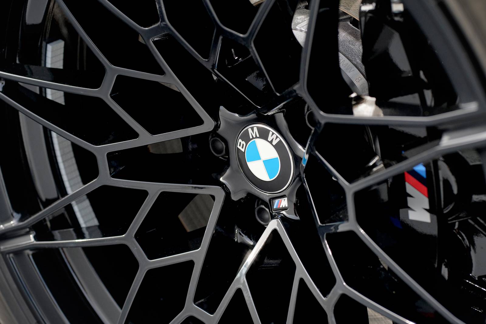 2025 BMW M3 exterior EDETAIL