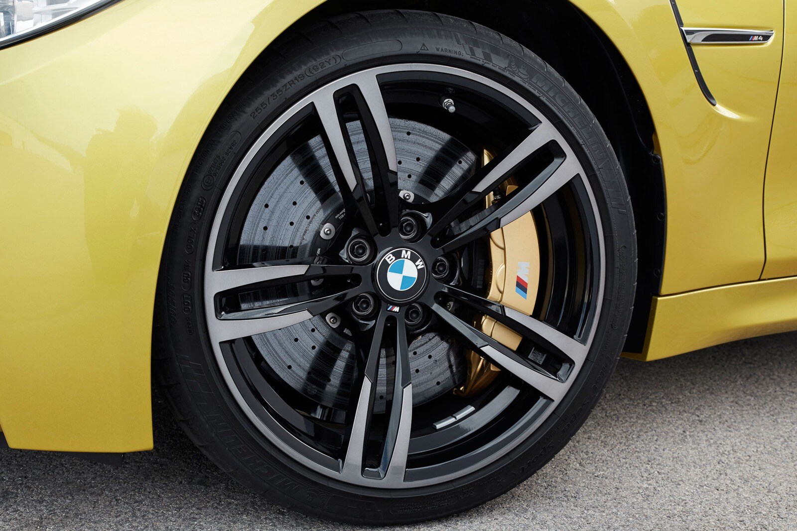 2015 Bmw M4 exterior W