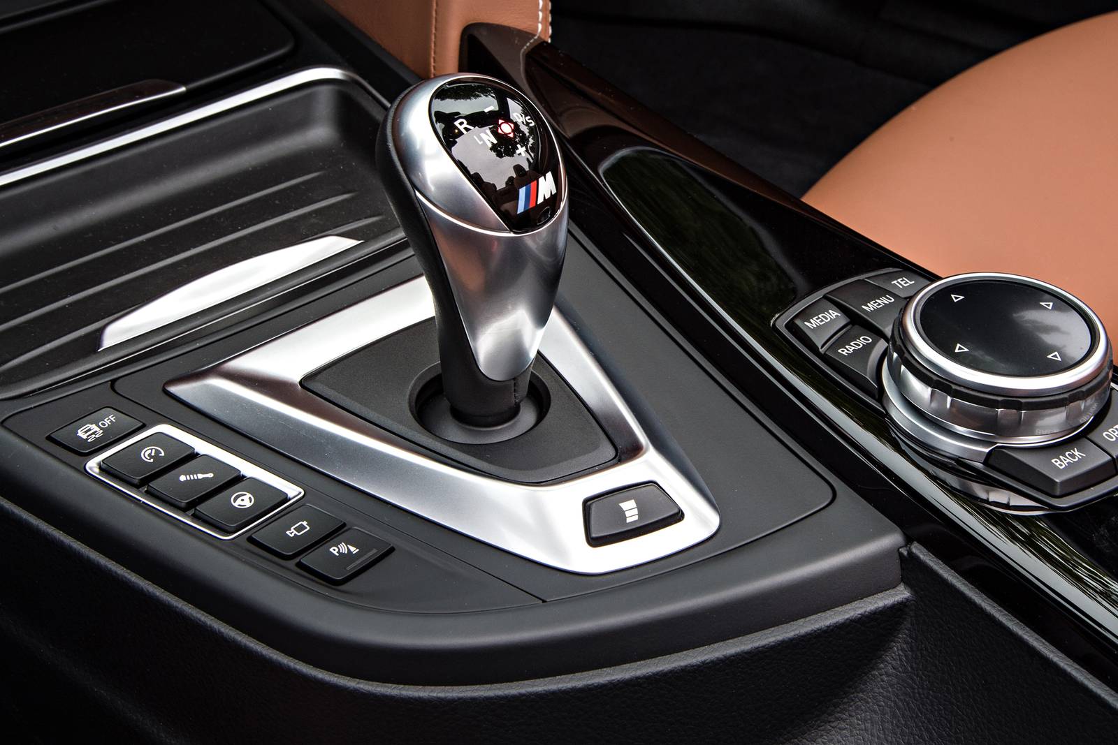 2018 Bmw M4 interior SHF