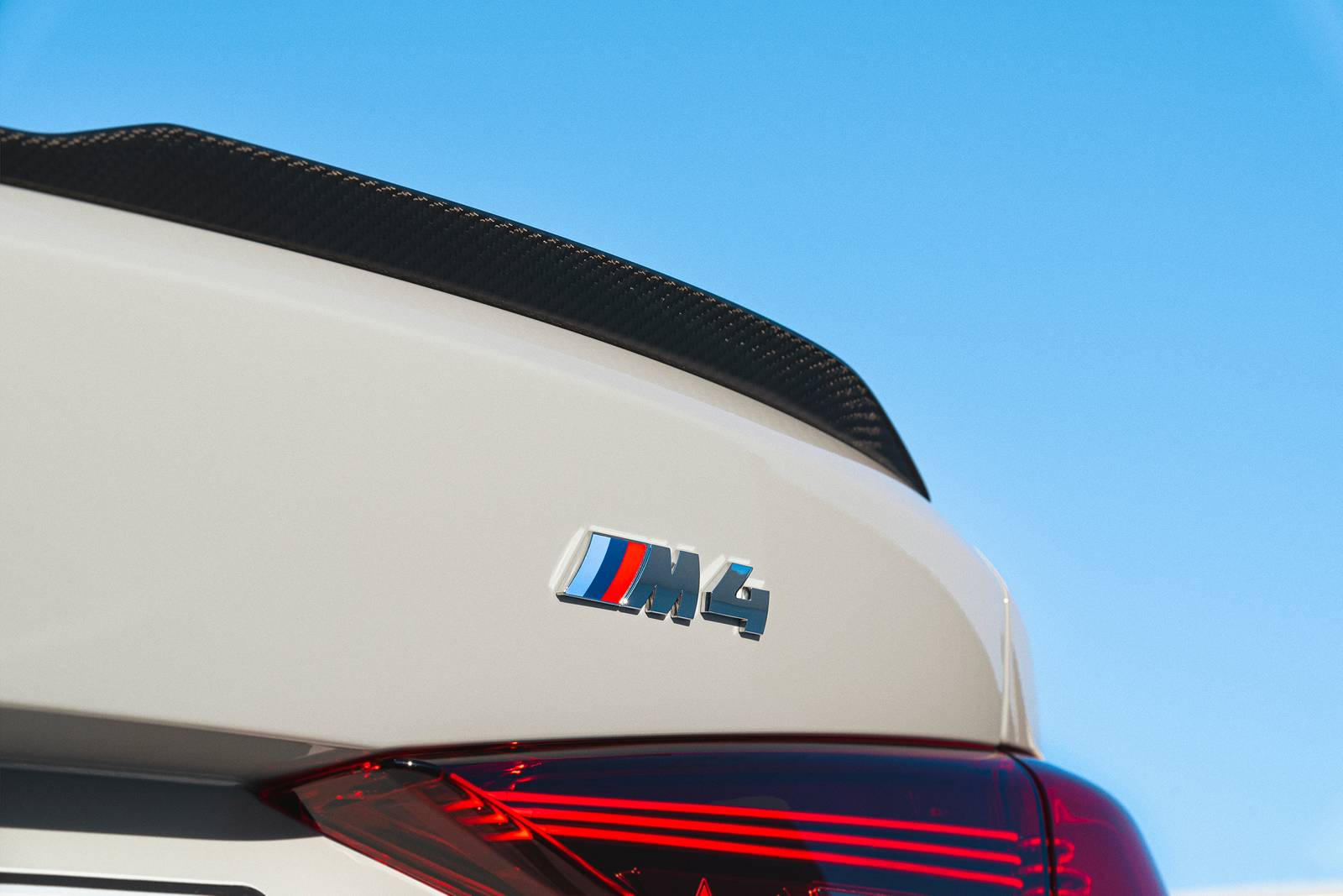 2025 Bmw M4 exterior RBDG
