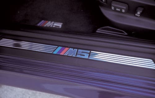 2000 BMW M5 interior DETAIL