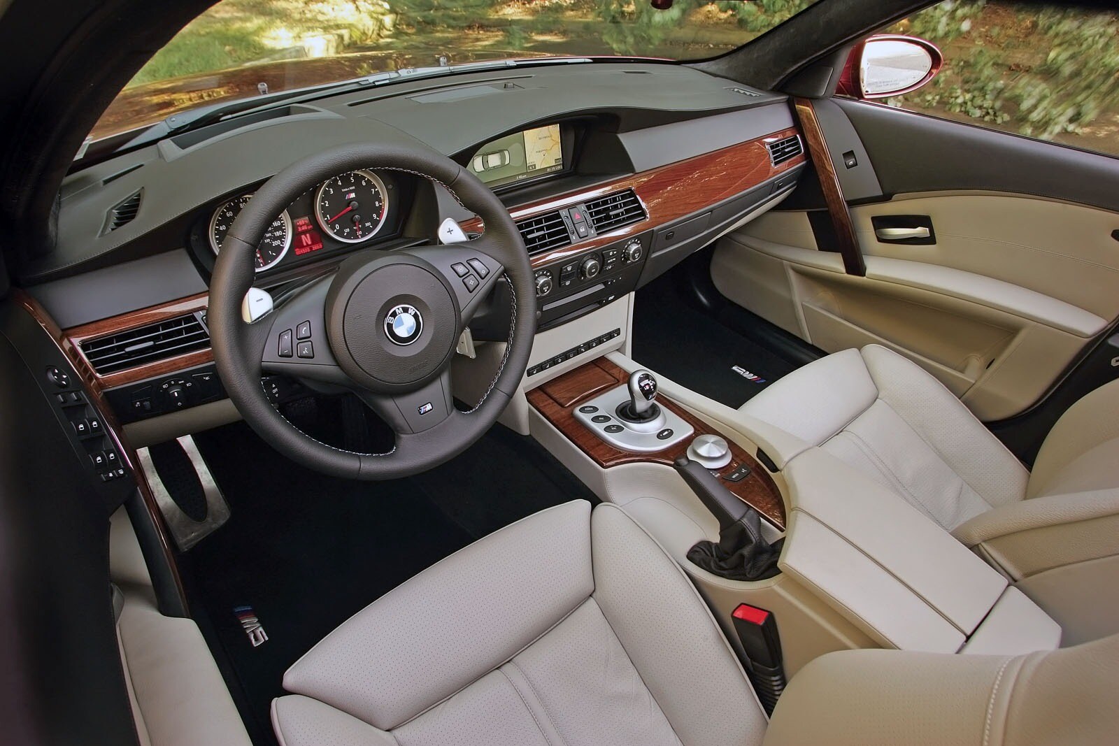 2007 BMW M5 interior I