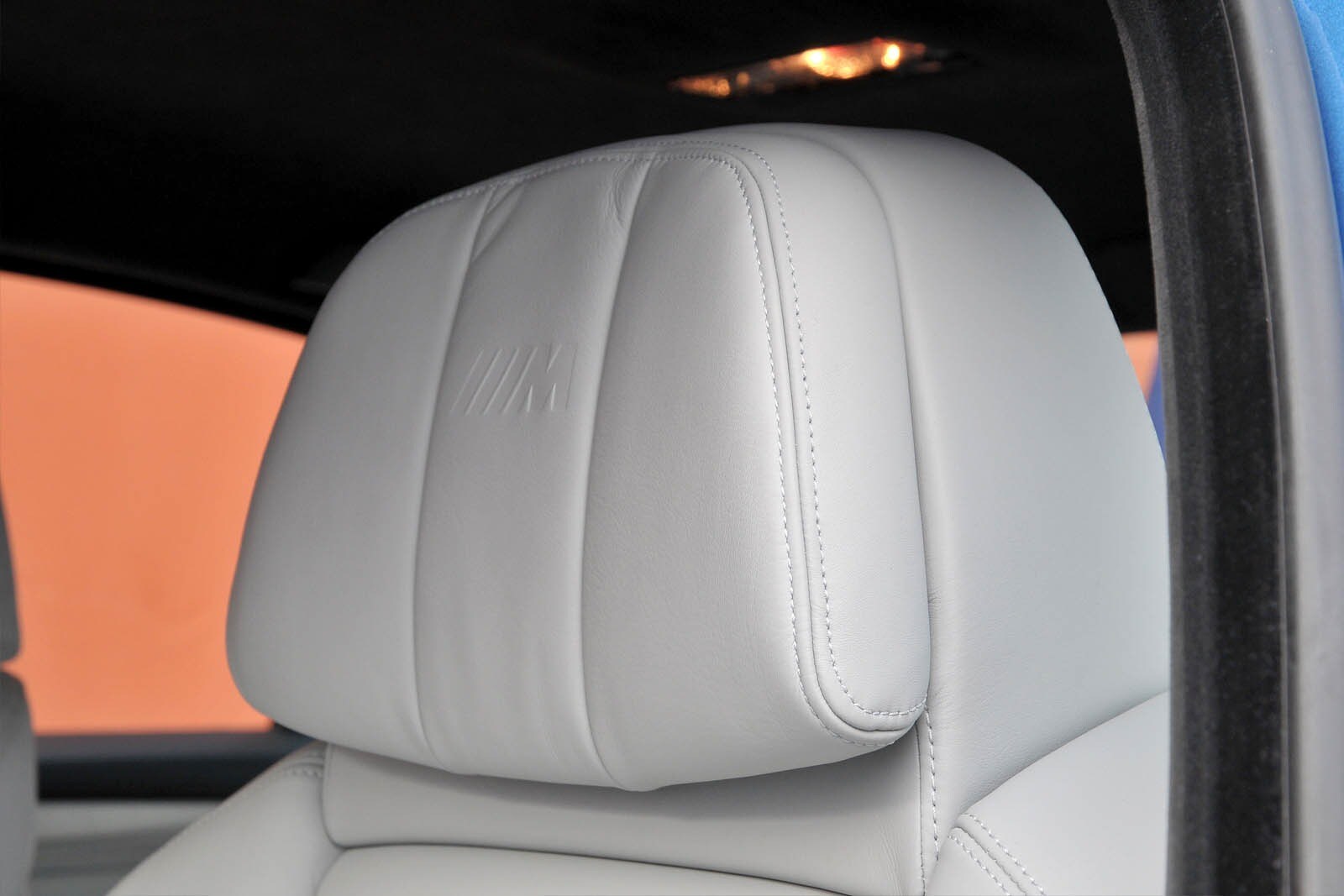 2013 BMW M5 front safety DETAIL