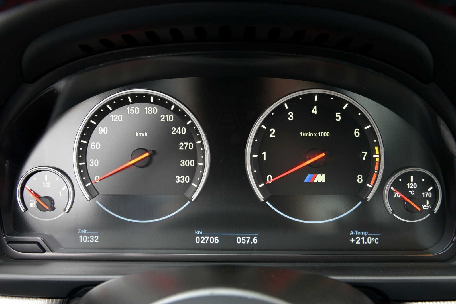 2015 BMW M5 interior G