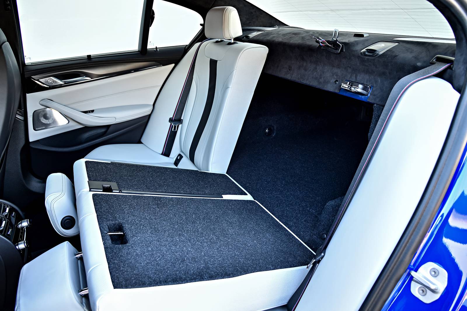 2019 Bmw M5 interior RSD