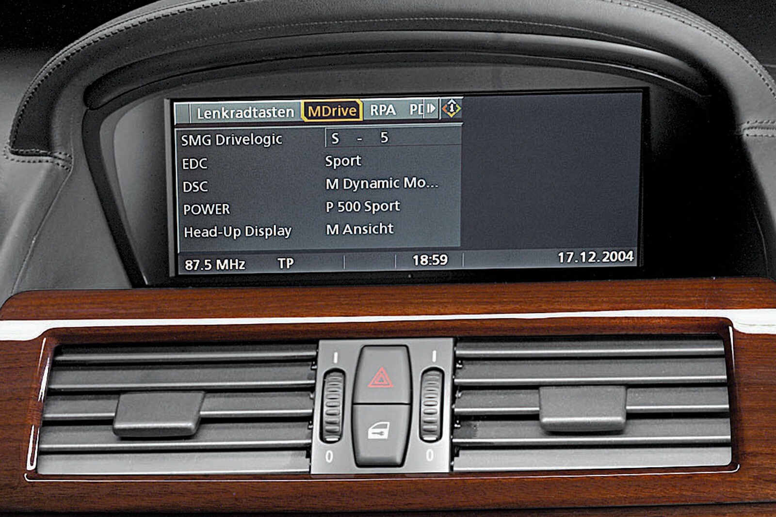 2008 BMW M6 interior CC