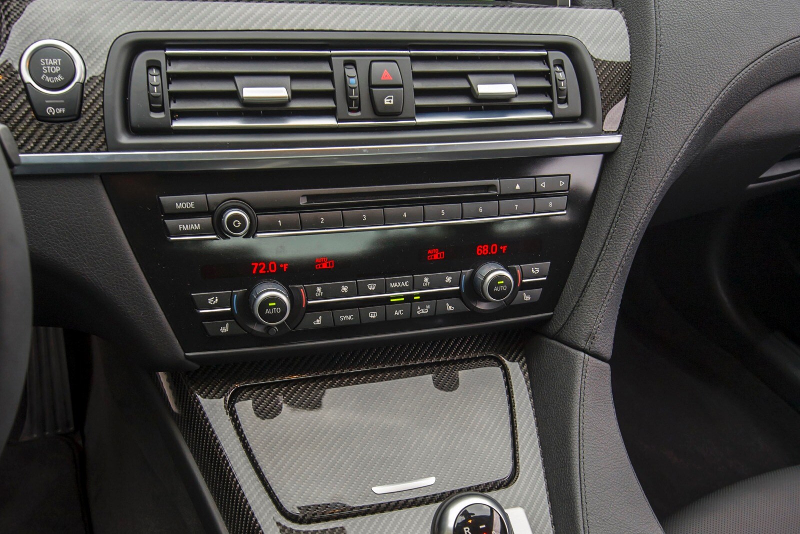 2015 BMW M6 interior CC