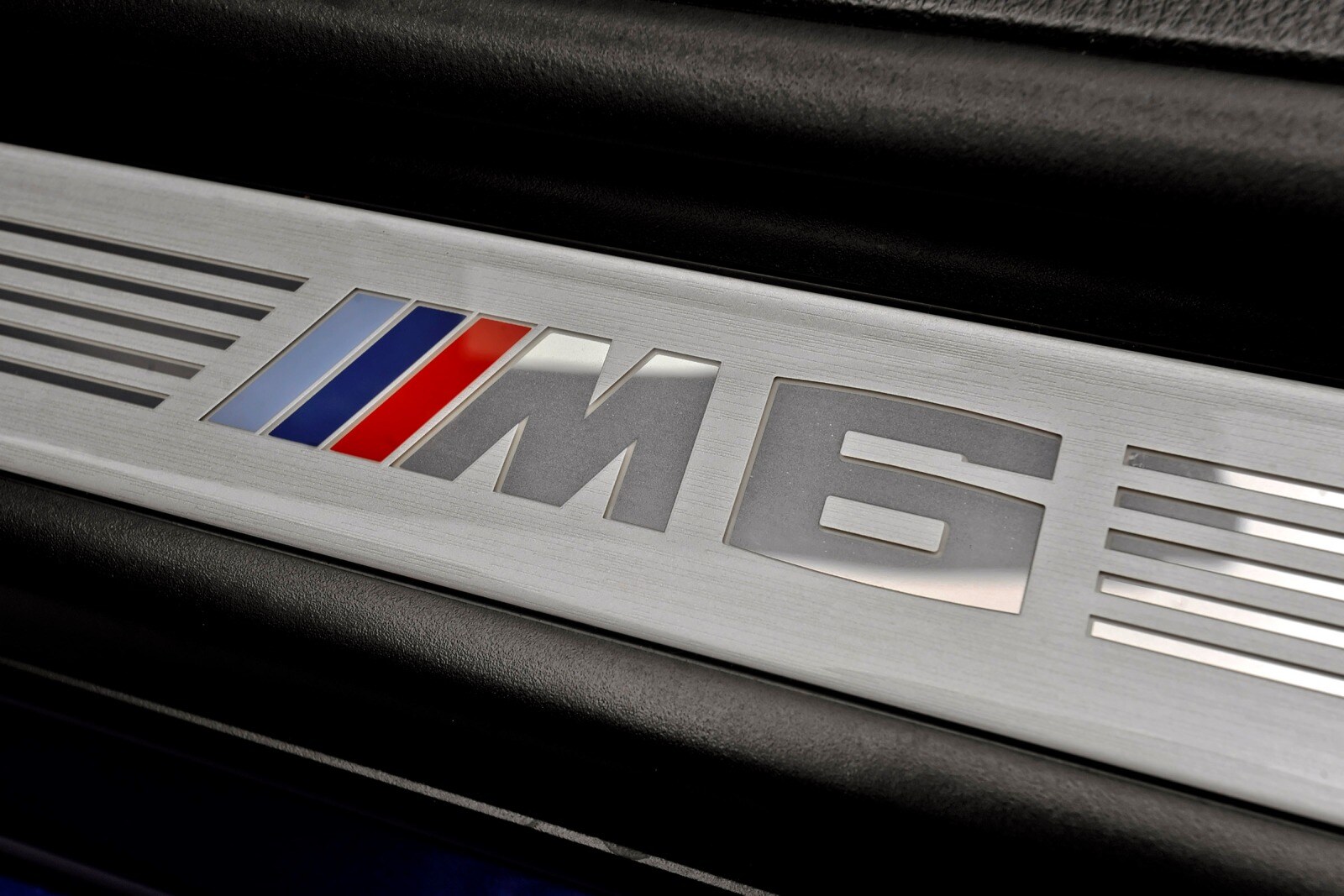 2016 BMW M6 interior DETAIL